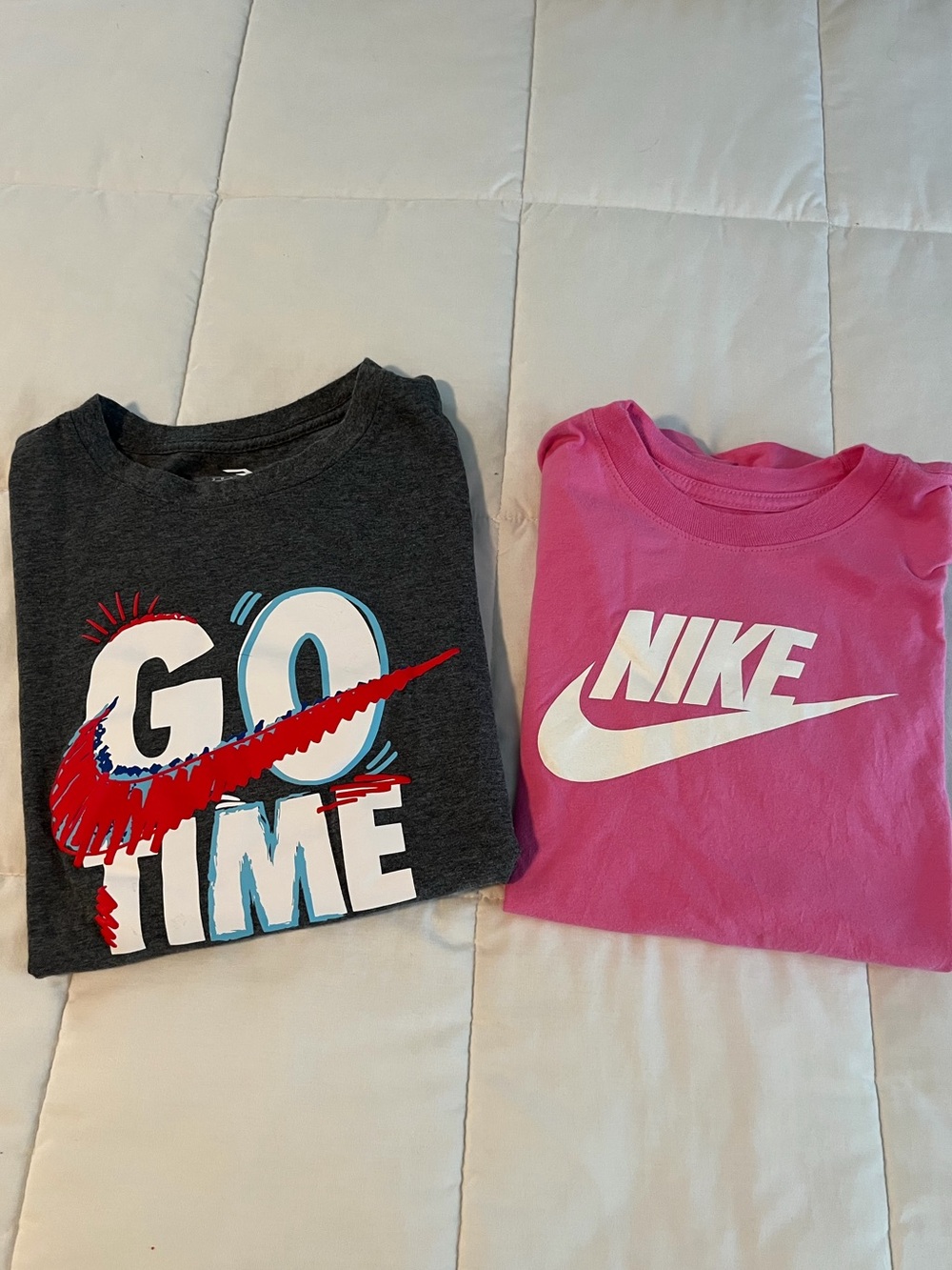 Set of two Nike medium Kids' Logo T-Shirts
